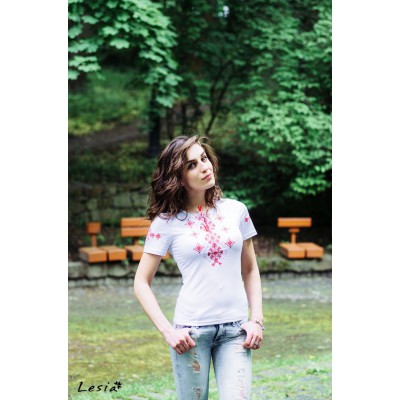 Embroidered t-shirt "Wave - Red on White" maxi embroidery